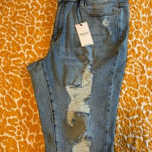 Size 16W Judy Blue distressed skinny jeans